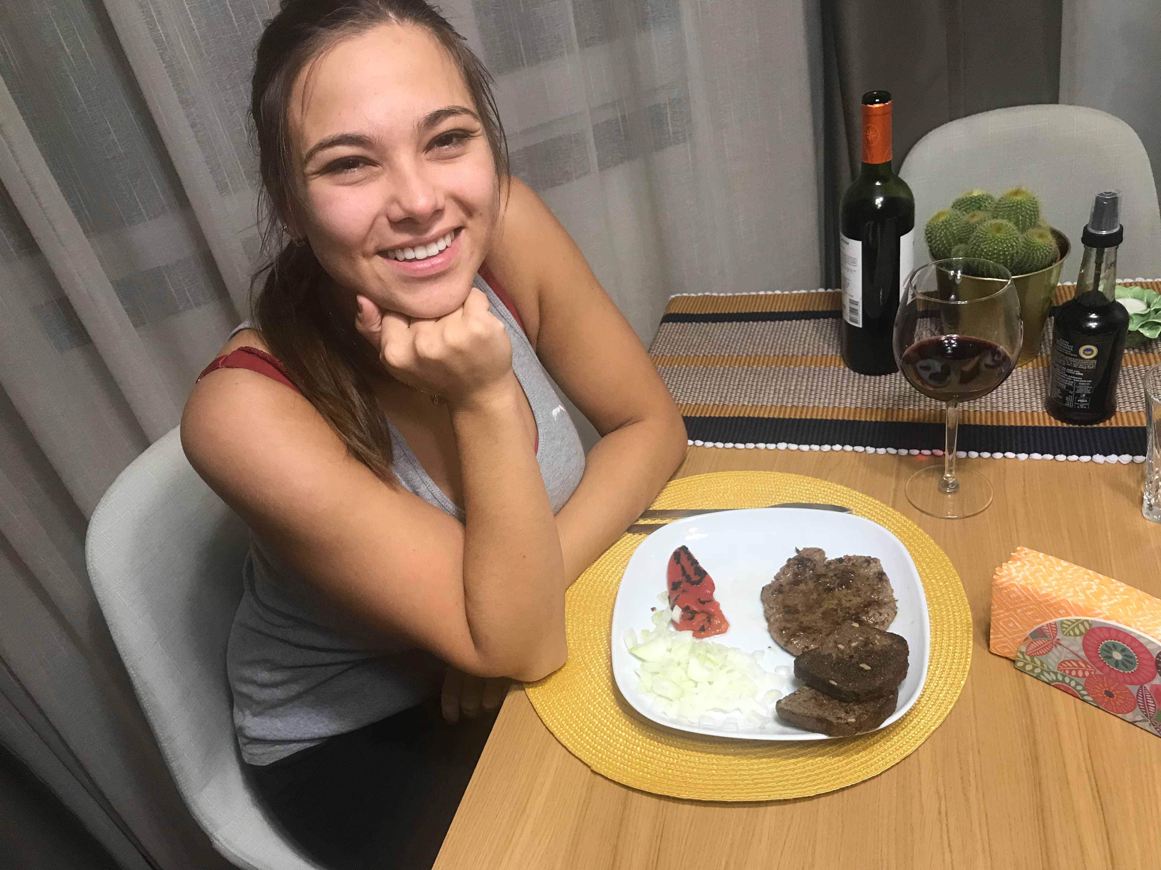 Шмибса in her natural habitat